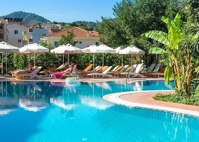 Verona 3* مرمريس