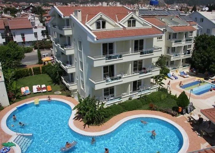 Ξενοδοχείο με διαμερίσματα Verona Μαρμαρίς