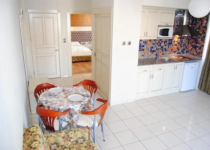 Verona Aparthotel 3*